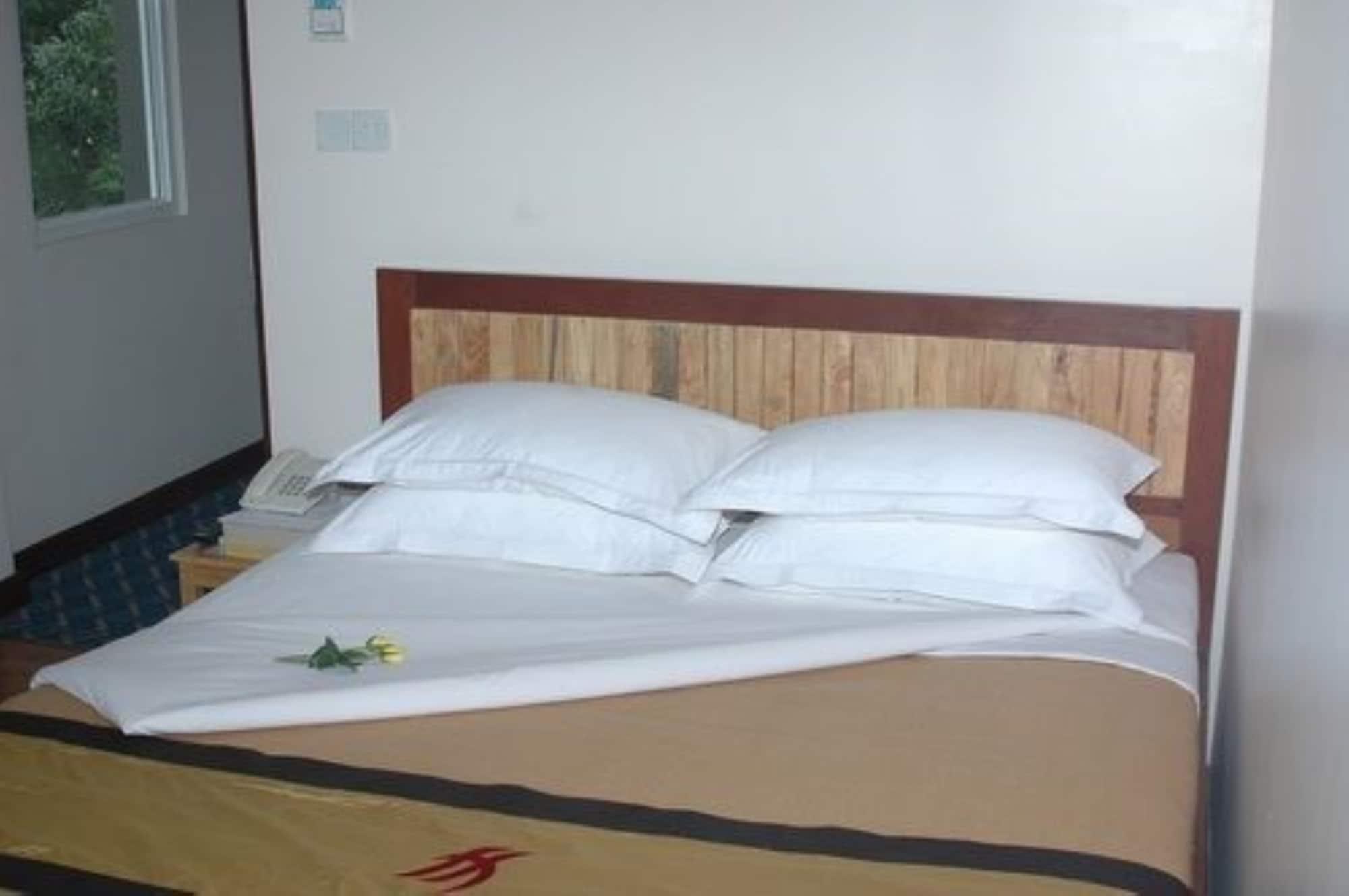 Hotel 7 Mile Yangon Esterno foto